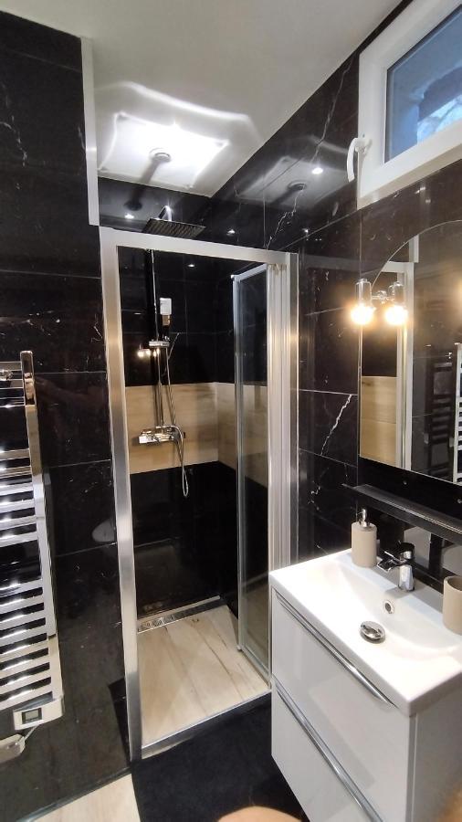 Appartamento Studio De Charme Climatise Gare Riquier Nizza Esterno foto
